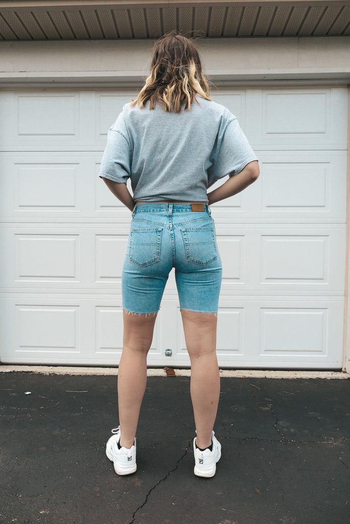 Tommy Hilfiger Shorts – Naz Thrift